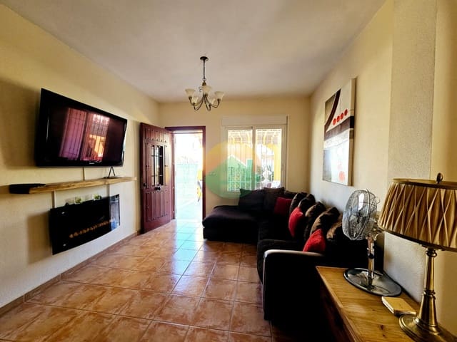 2 bedroom Semi-detached Villa for sale in Mazarrón with pool - € 174,500 (Ref: 9338560)