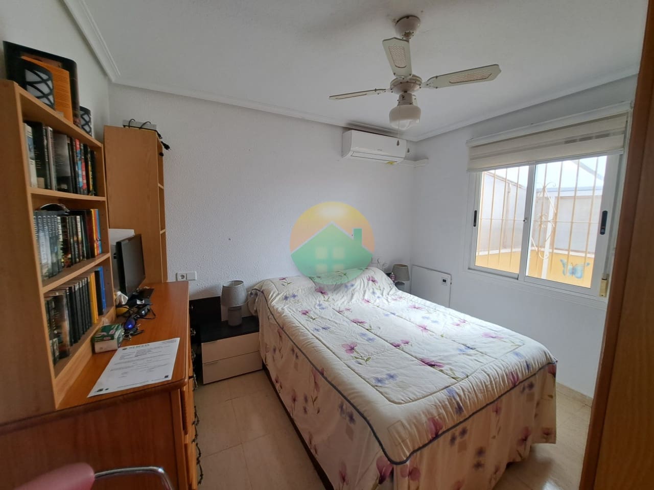 2 soverom Kjedet enebolig til salgs i Camposol med svømmebasseng - € 97 500 (Ref: 9339140)