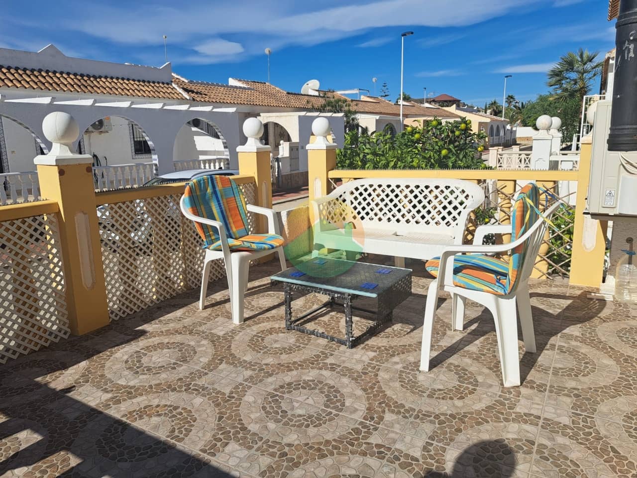 2 soverom Kjedet enebolig til salgs i Camposol med svømmebasseng - € 97 500 (Ref: 9339140)