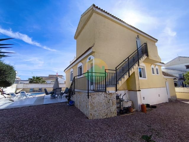 3 makuuhuone Huvila myytävänä paikassa Camposol, Mazarrón mukana uima-altaan 
autotalli - 234 995 € (Ref: 9378366)