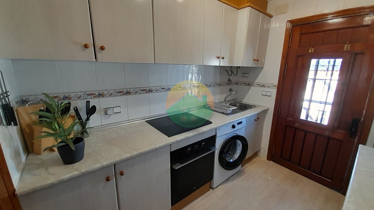 3 chambre Villa/Maison à vendre à Camposol avec piscine - 159 000 € (Ref: 9383743)