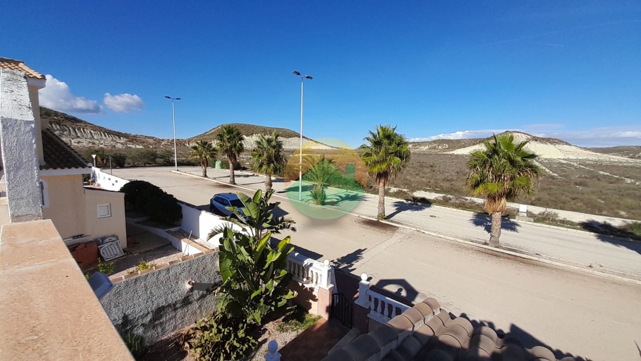 3 sypialnia Willa na sprzedaż w Camposol z basenem garażem - 189 995 € (Ref: 9399758)