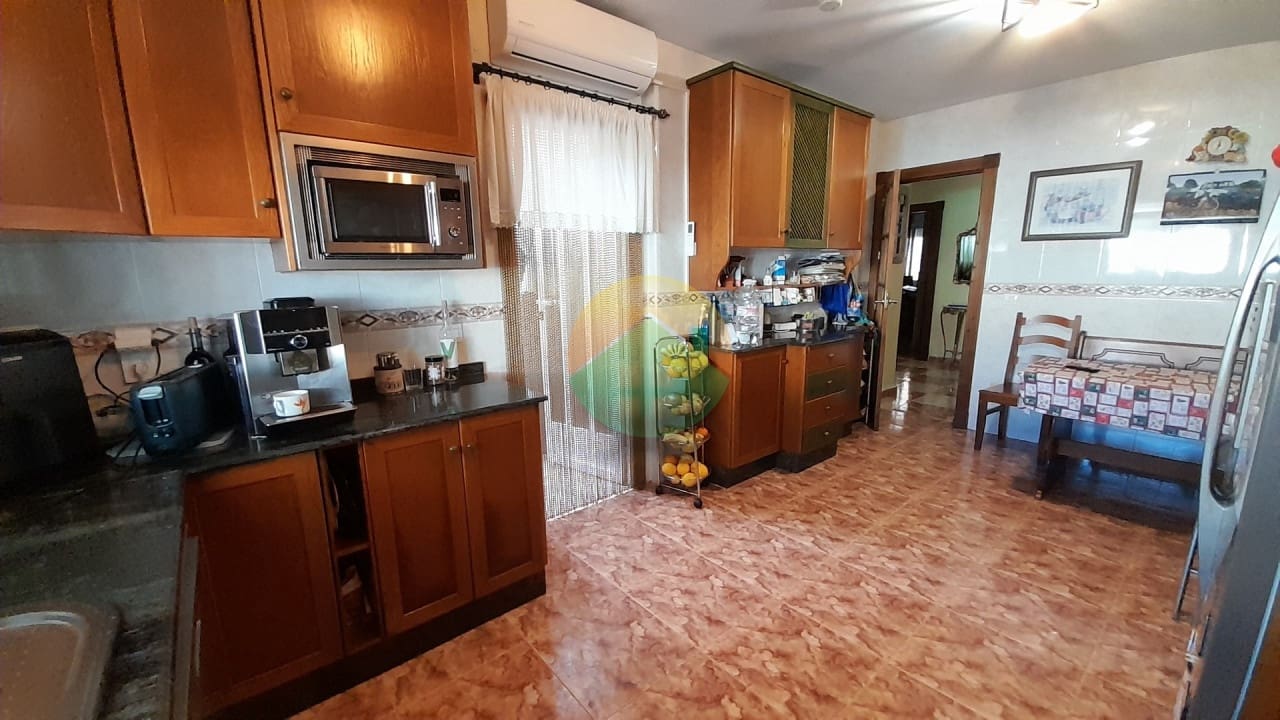 5 sovrum Radhus till salu i Puerto de Mazarron med garage - 359 900 € (Ref: 9402442)