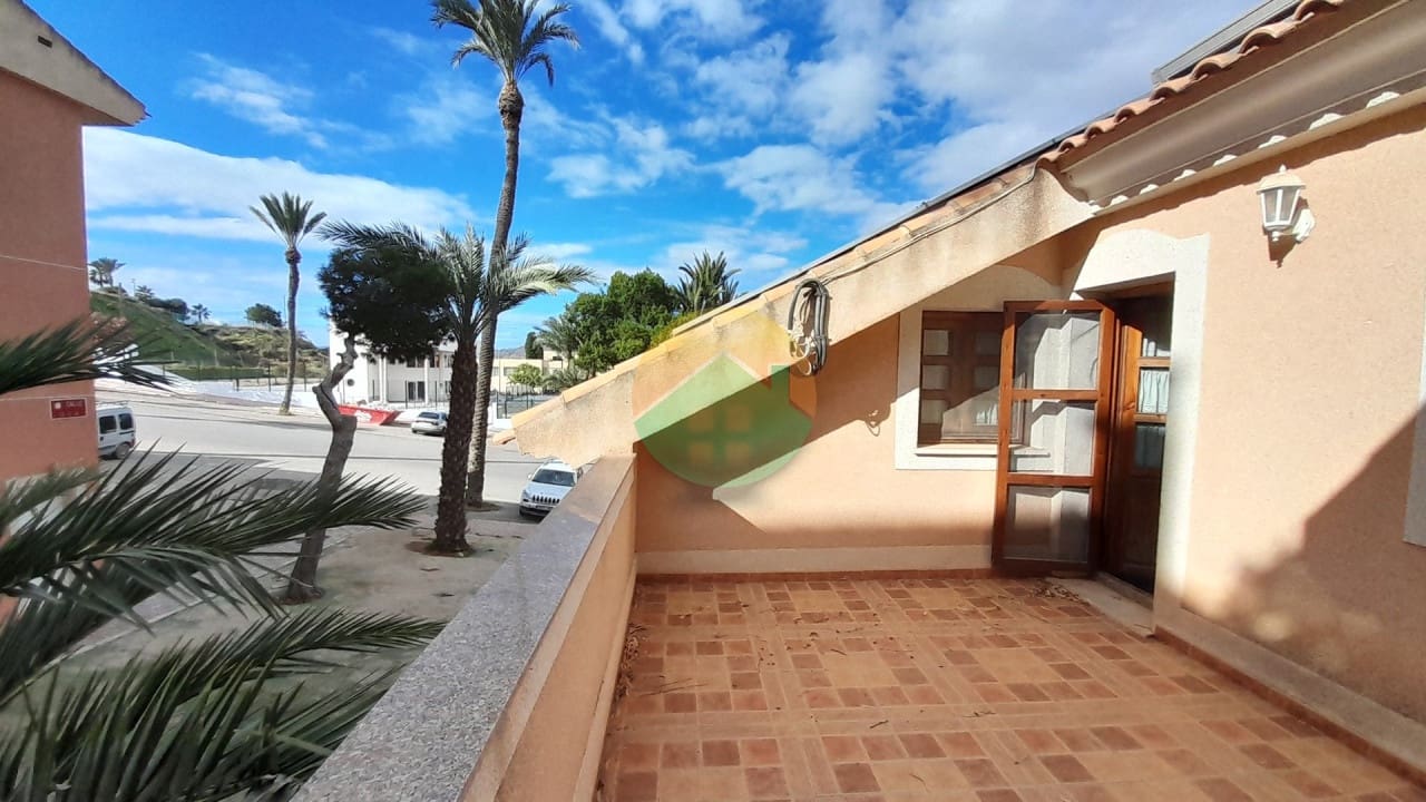 5 sovrum Radhus till salu i Puerto de Mazarron med garage - 359 900 € (Ref: 9402442)
