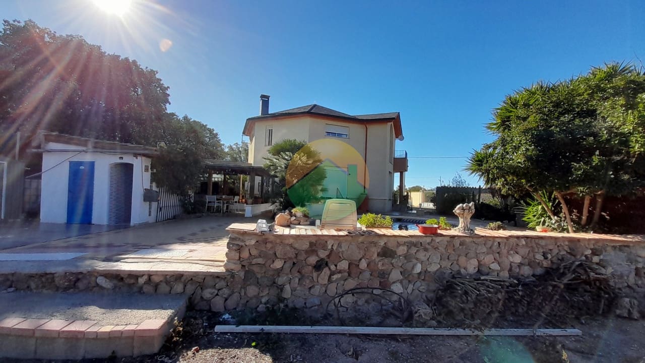 3 sovrum Finca/Hus på landet till salu i Alhama de Murcia med pool - 395 000 € (Ref: 9417411)