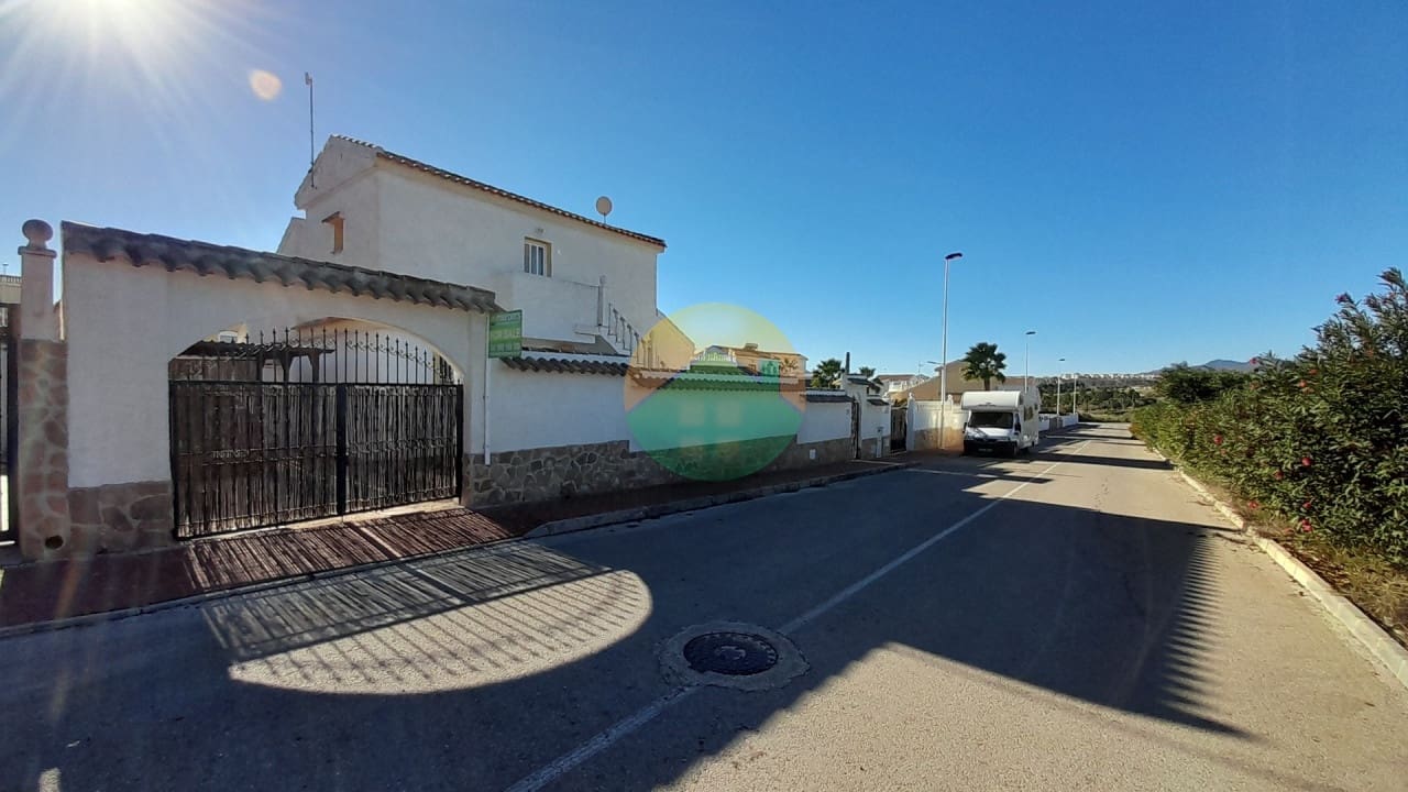 3 sypialnia Willa na sprzedaż w Camposol z basenem - 249 995 € (Ref: 9417412)