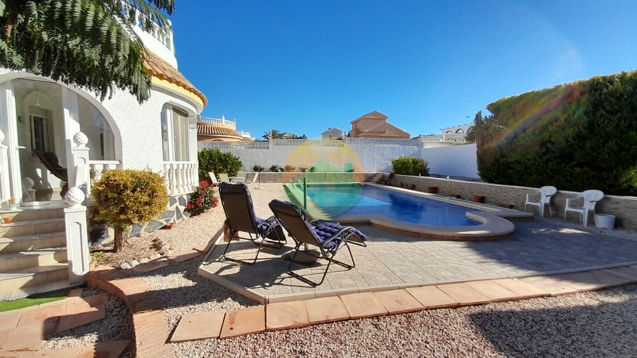 3 sypialnia Willa na sprzedaż w Camposol z basenem - 249 995 € (Ref: 9417412)