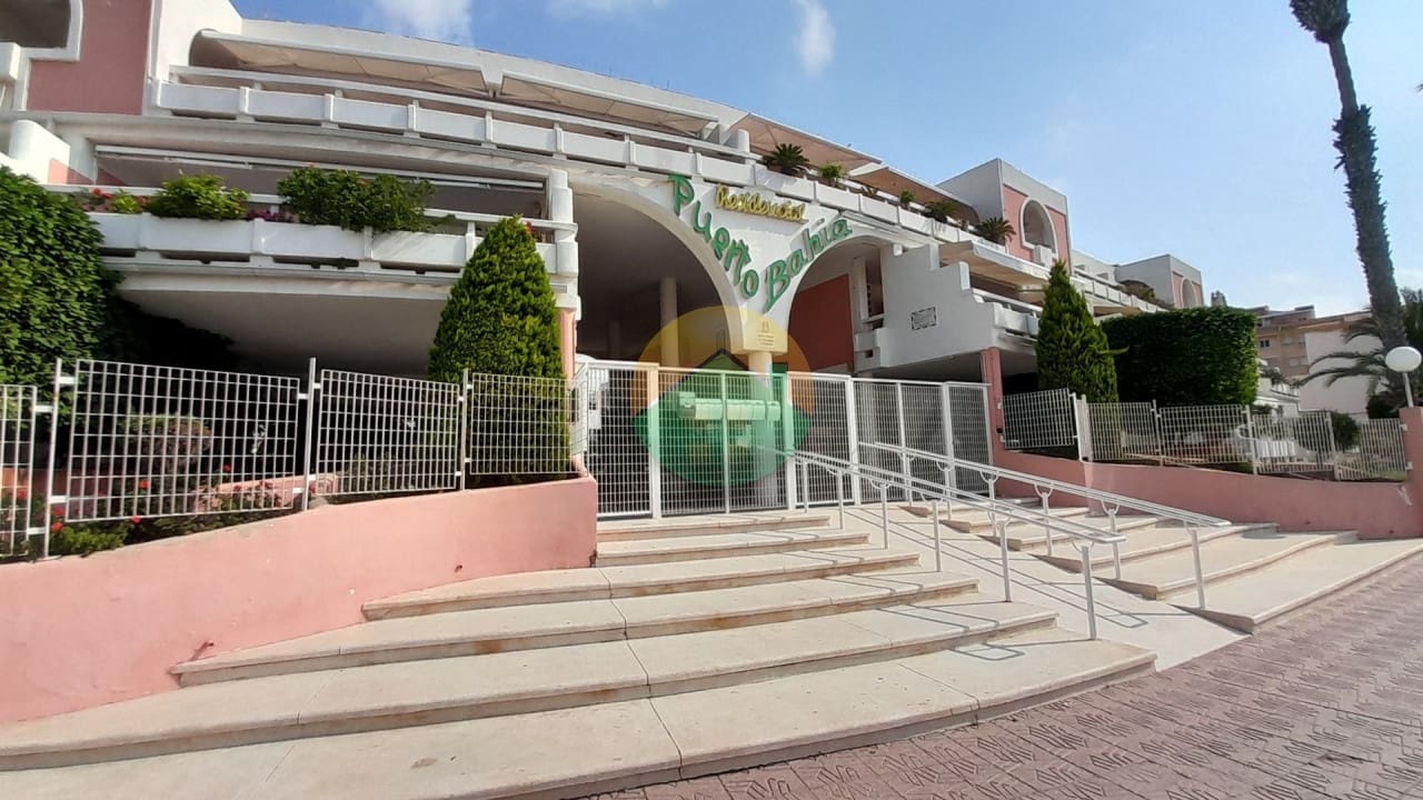 1 chambre Appartement à vendre à Puerto de Mazarron avec piscine - 224 995 € (Ref: 9428776)