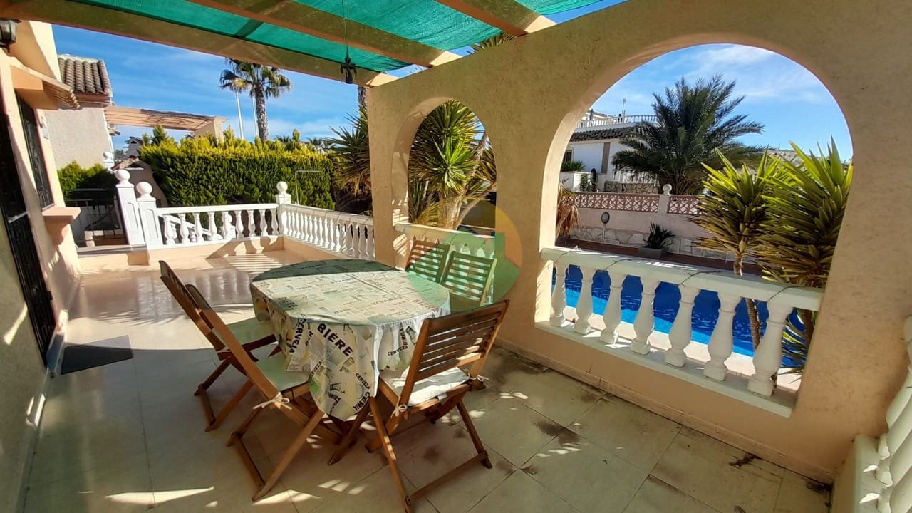 2 bedroom Villa for sale in Camposol with pool - € 189,995 (Ref: 9444879)