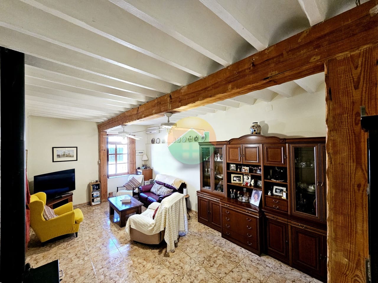 Chalet de 4 habitaciones en Los Almagros en venta con piscina garaje - 199.995 € (Ref: 9467618)