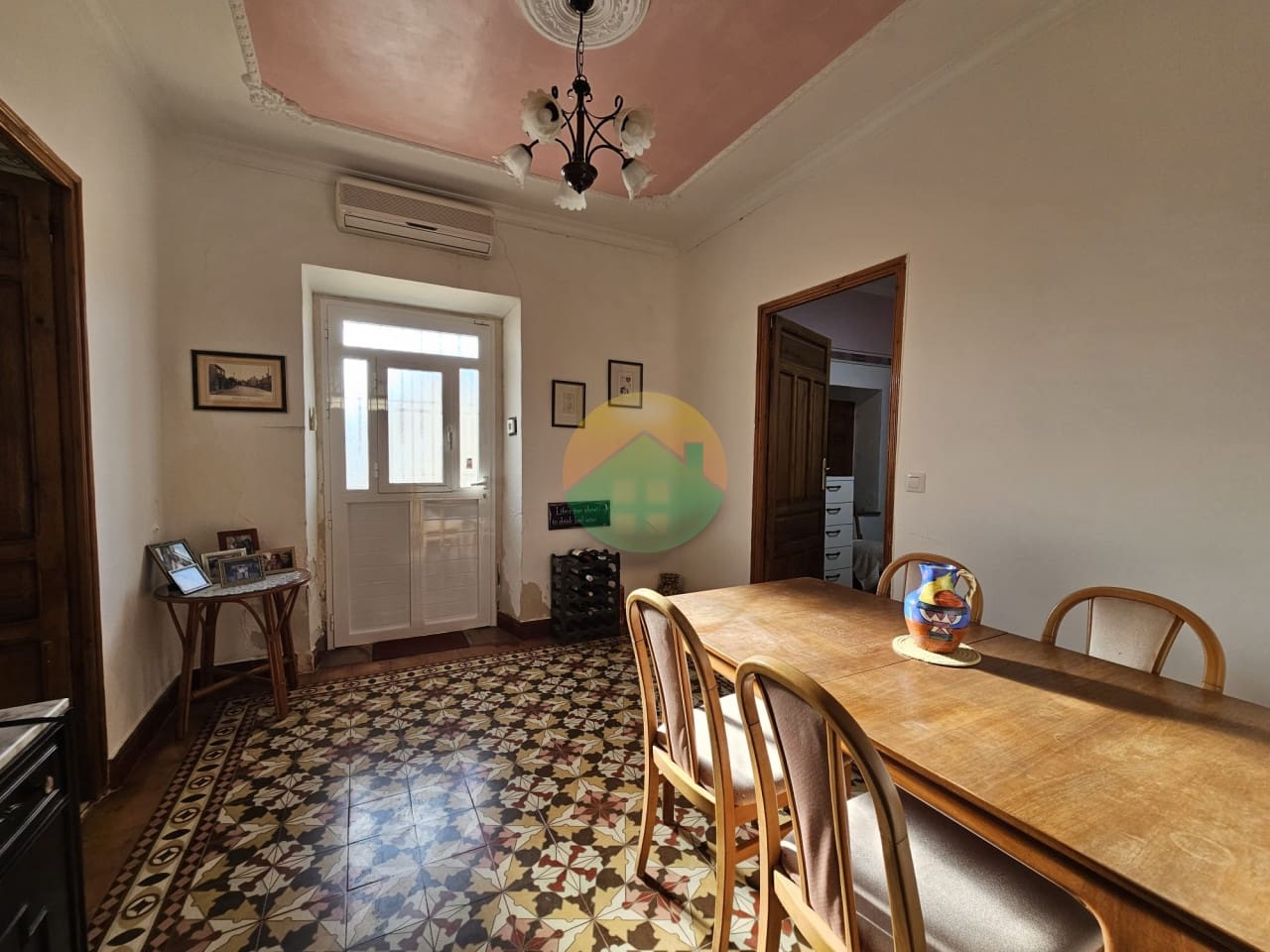 Chalet de 4 habitaciones en Los Almagros en venta con piscina garaje - 199.995 € (Ref: 9467618)