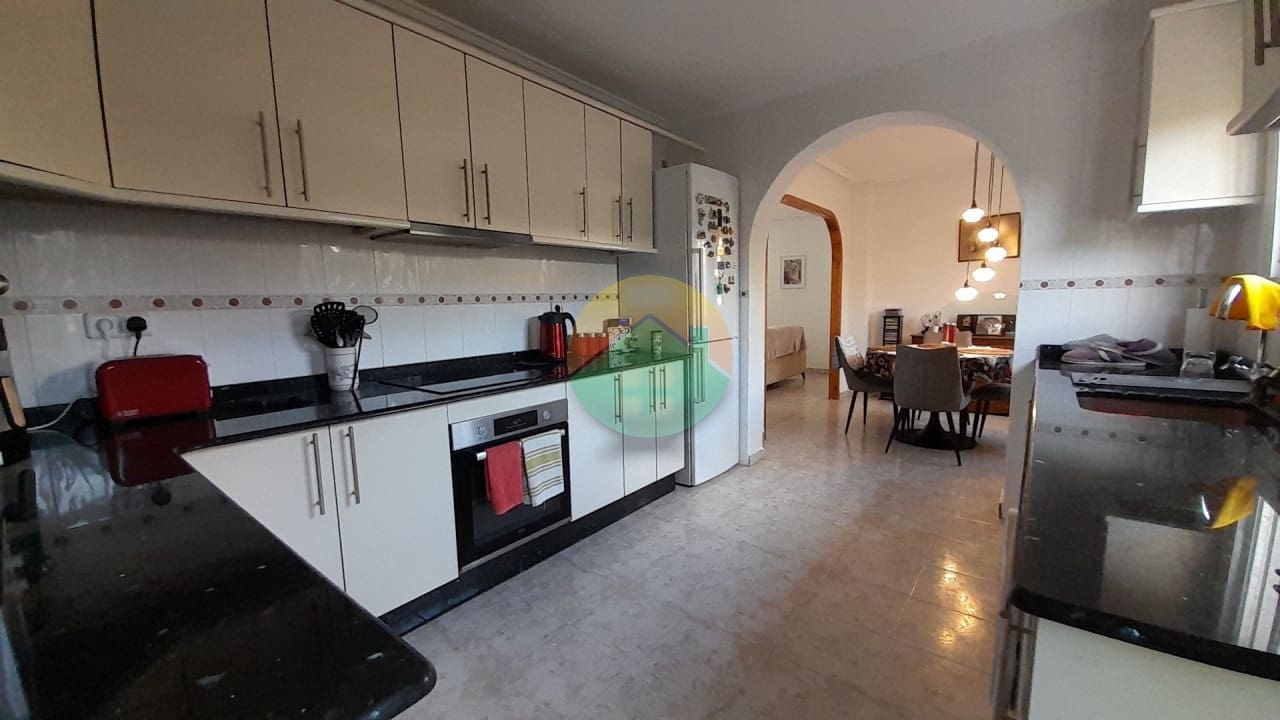 3 bedroom Villa for sale in Camposol with pool - € 295,000 (Ref: 9503367)