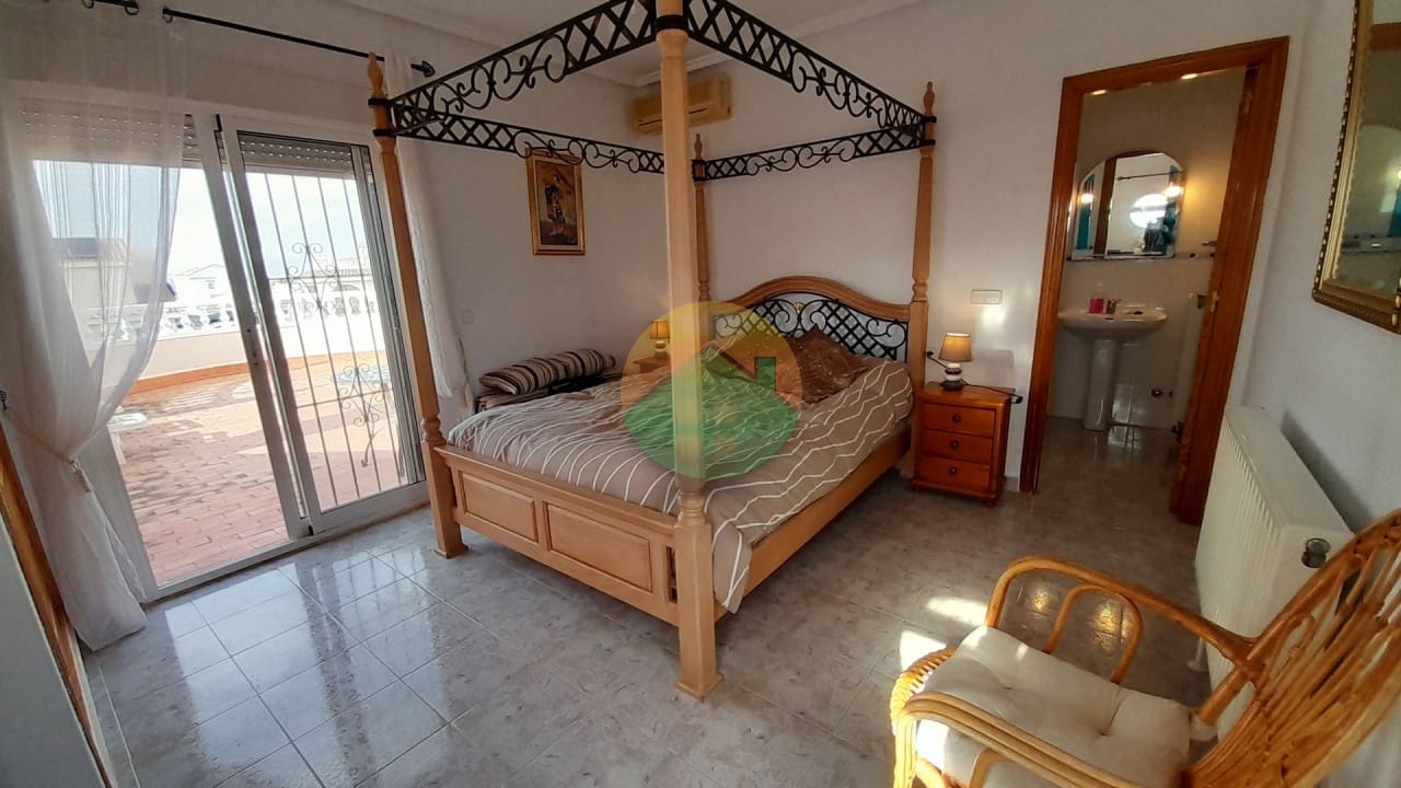3 bedroom Villa for sale in Camposol with pool - € 295,000 (Ref: 9503367)