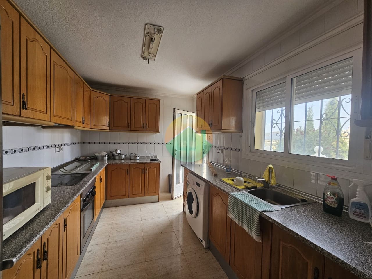 5 soverom Villa til salgs i Camposol med svømmebasseng garasje - € 249 500 (Ref: 9510032)