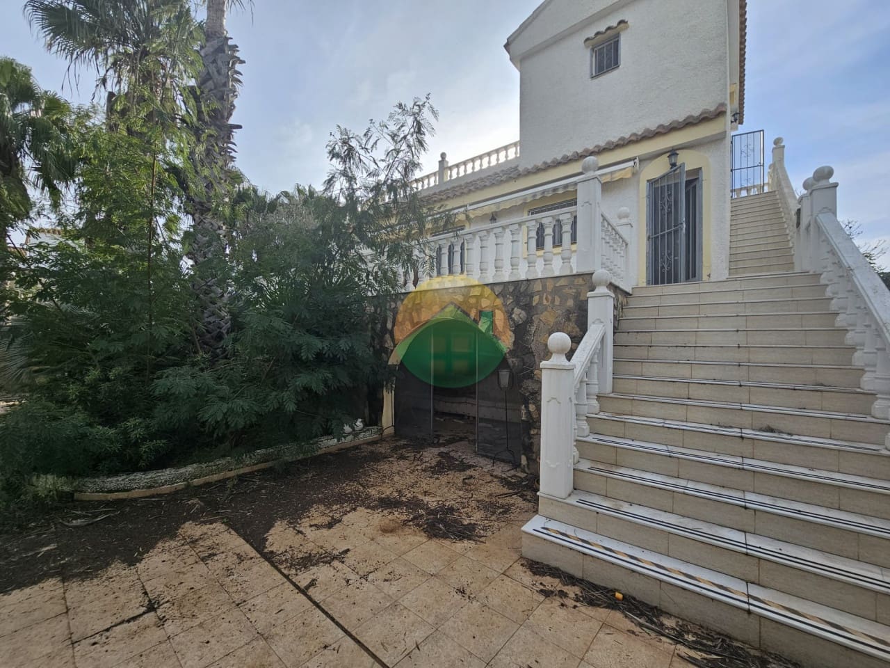 5 soverom Villa til salgs i Camposol med svømmebasseng garasje - € 249 500 (Ref: 9510032)