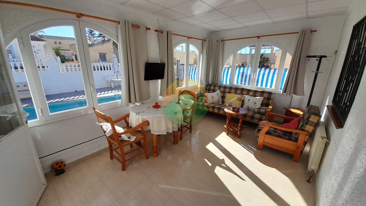 2 bedroom Villa for sale in Mazarron with pool - € 189,000 (Ref: 9528498)