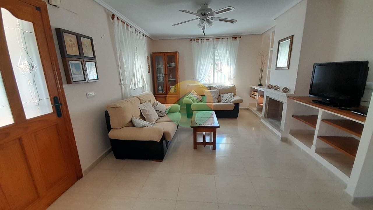 2 bedroom Villa for sale in Mazarron with pool - € 189,000 (Ref: 9528498)