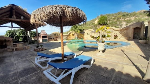 4 sypialnia Willa na sprzedaż w Mazarrón ciudad, Mazarrón z basenem garażem - 365 000 € (Ref: 9546941)