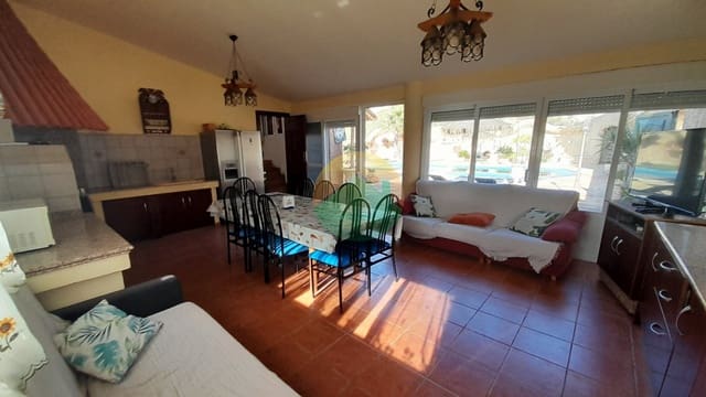 4 sypialnia Willa na sprzedaż w Mazarrón ciudad, Mazarrón z basenem garażem - 365 000 € (Ref: 9546941)