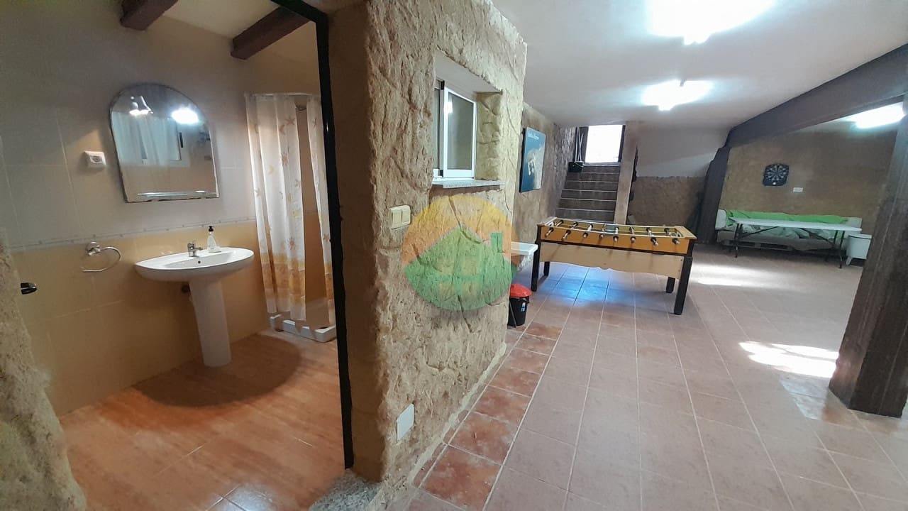 4 makuuhuone Huvila myytävänä paikassa Mazarron mukana uima-altaan 
autotalli - 365 000 € (Ref: 9546941)