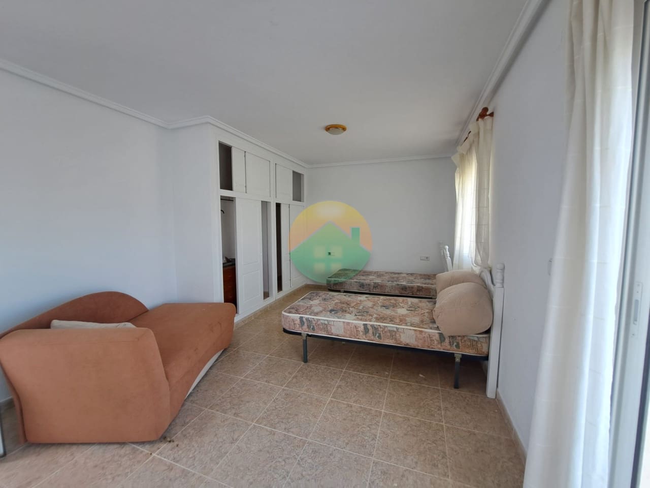 Chalet de 3 habitaciones en Camposol en venta con piscina - 170.000 € (Ref: 9548921)