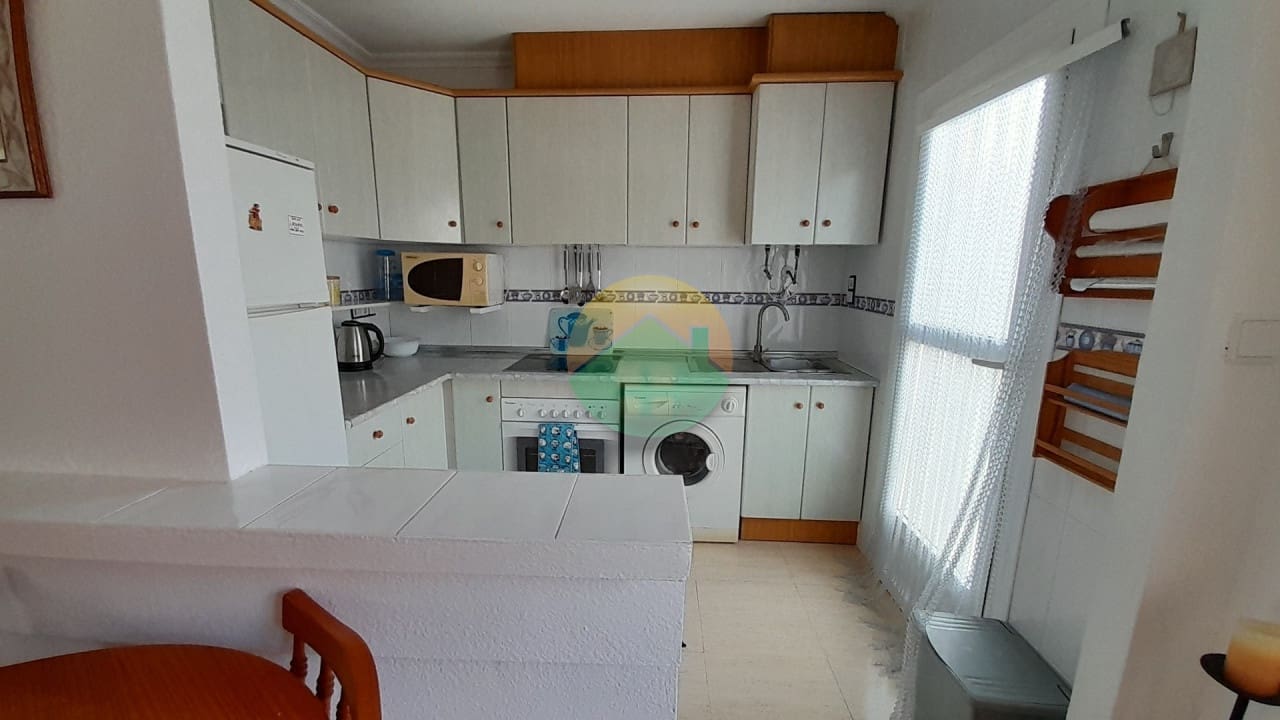 2 slaapkamer Halfvrijstaande villa te koop in Camposol - € 89.995 (Ref: 9551954)