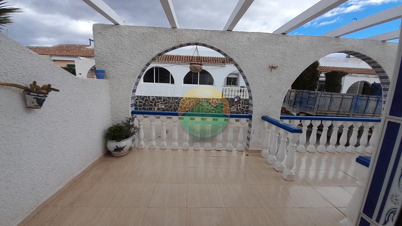 2 slaapkamer Halfvrijstaande villa te koop in Camposol - € 89.995 (Ref: 9551954)