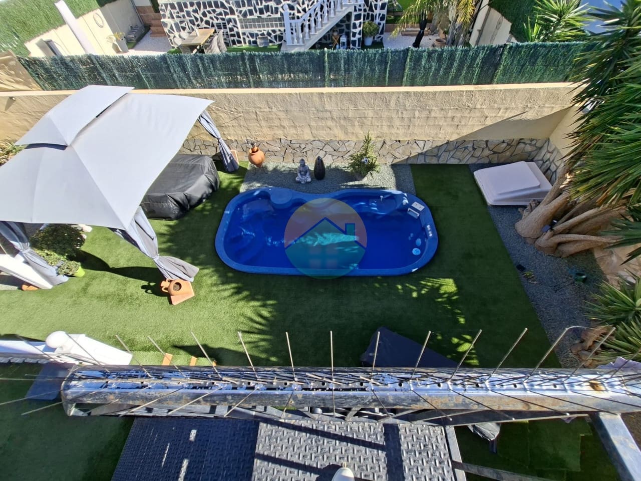 2 bedroom Villa for sale in Camposol with pool - € 179,995 (Ref: 9592058)