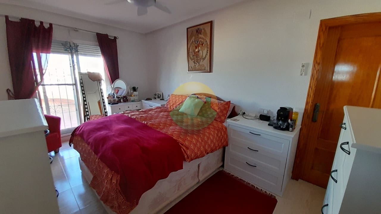 3 soveværelse Villa til salg i Camposol med swimmingpool - € 299.995 (Ref: 9596842)