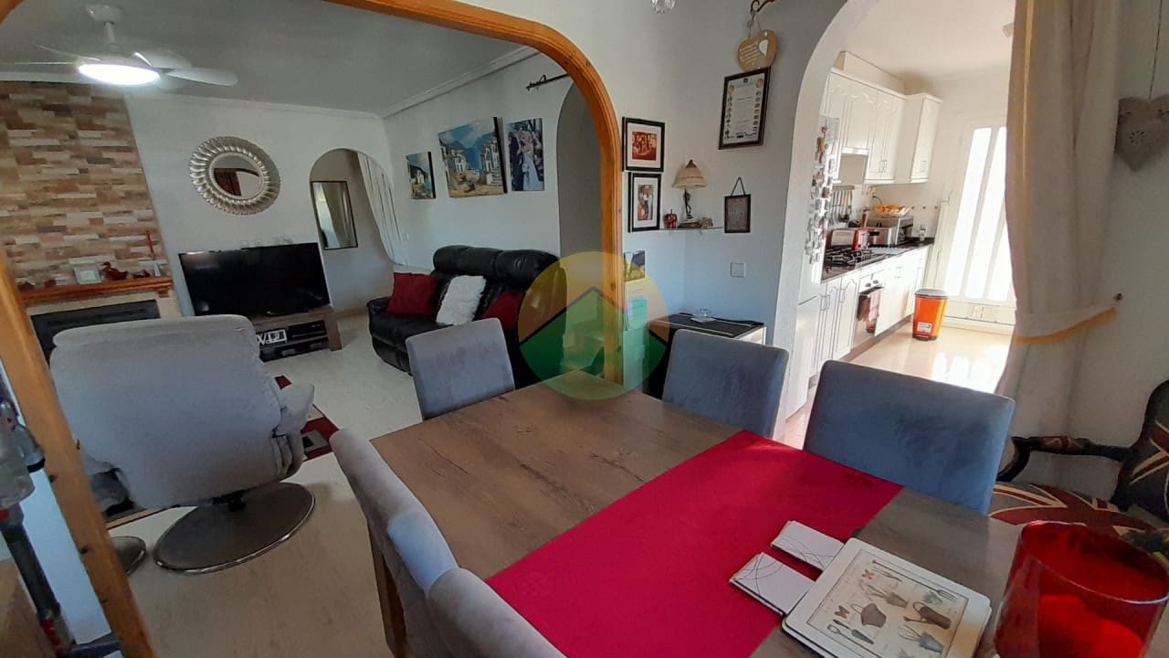 3 soveværelse Villa til salg i Camposol med swimmingpool - € 299.995 (Ref: 9596842)