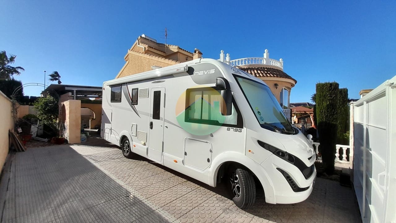 3 soveværelse Villa til salg i Camposol med swimmingpool - € 299.995 (Ref: 9596842)