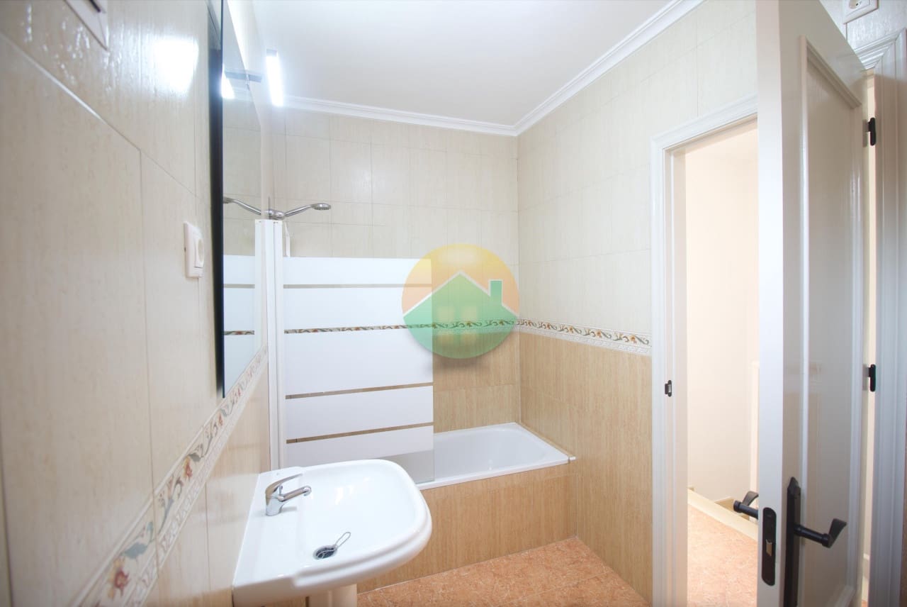 3 Zimmer Doppelhaus zu verkaufen in La Pinilla - 149.995 € (Ref: 9598180)