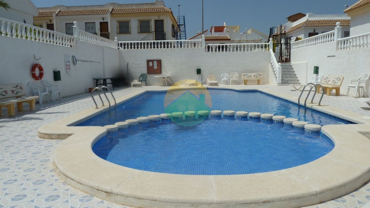 1 soveværelse Rækkehus til salg i Camposol med swimmingpool - € 72.000 (Ref: 9603571)