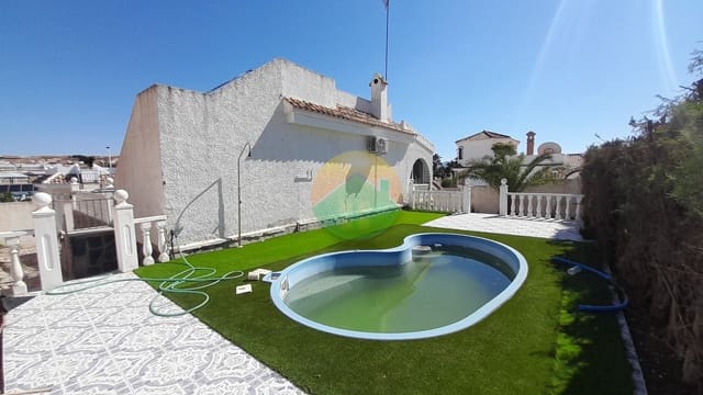 2 soveværelse Villa til salg i Camposol, Mazarrón med swimmingpool garage - € 149.000 (Ref: 9606689)