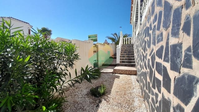 2 soveværelse Villa til salg i Camposol, Mazarrón med swimmingpool garage - € 149.000 (Ref: 9606689)