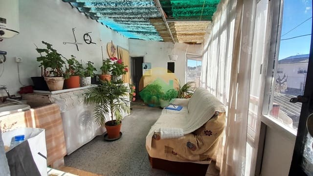 3 soveværelse Rækkehus til salg i Caravaca de la Cruz med garage - € 65.000 (Ref: 9622662)