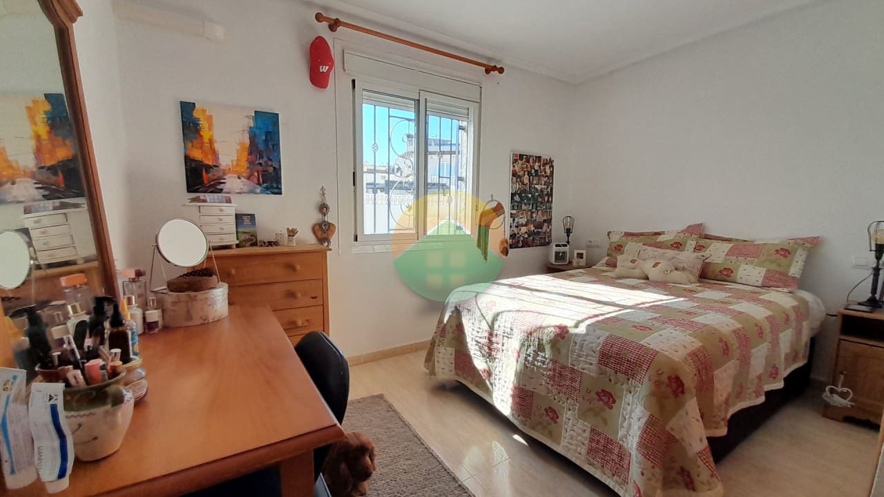 2 slaapkamer Rijtjeshuis te koop in Camposol - € 98.000 (Ref: 9623194)