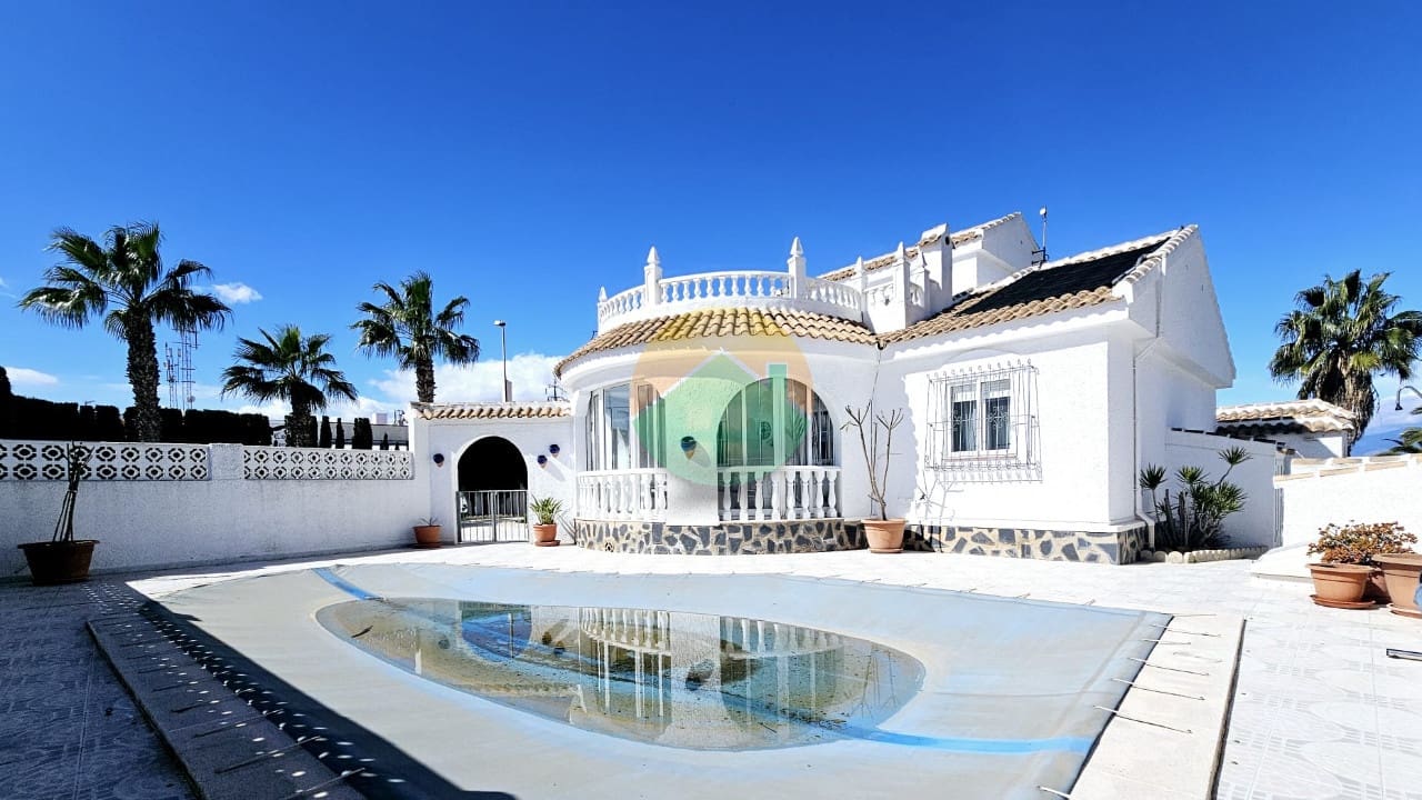 2 soveværelse Villa til salg i Camposol med swimmingpool garage - € 319.995 (Ref: 9665281)