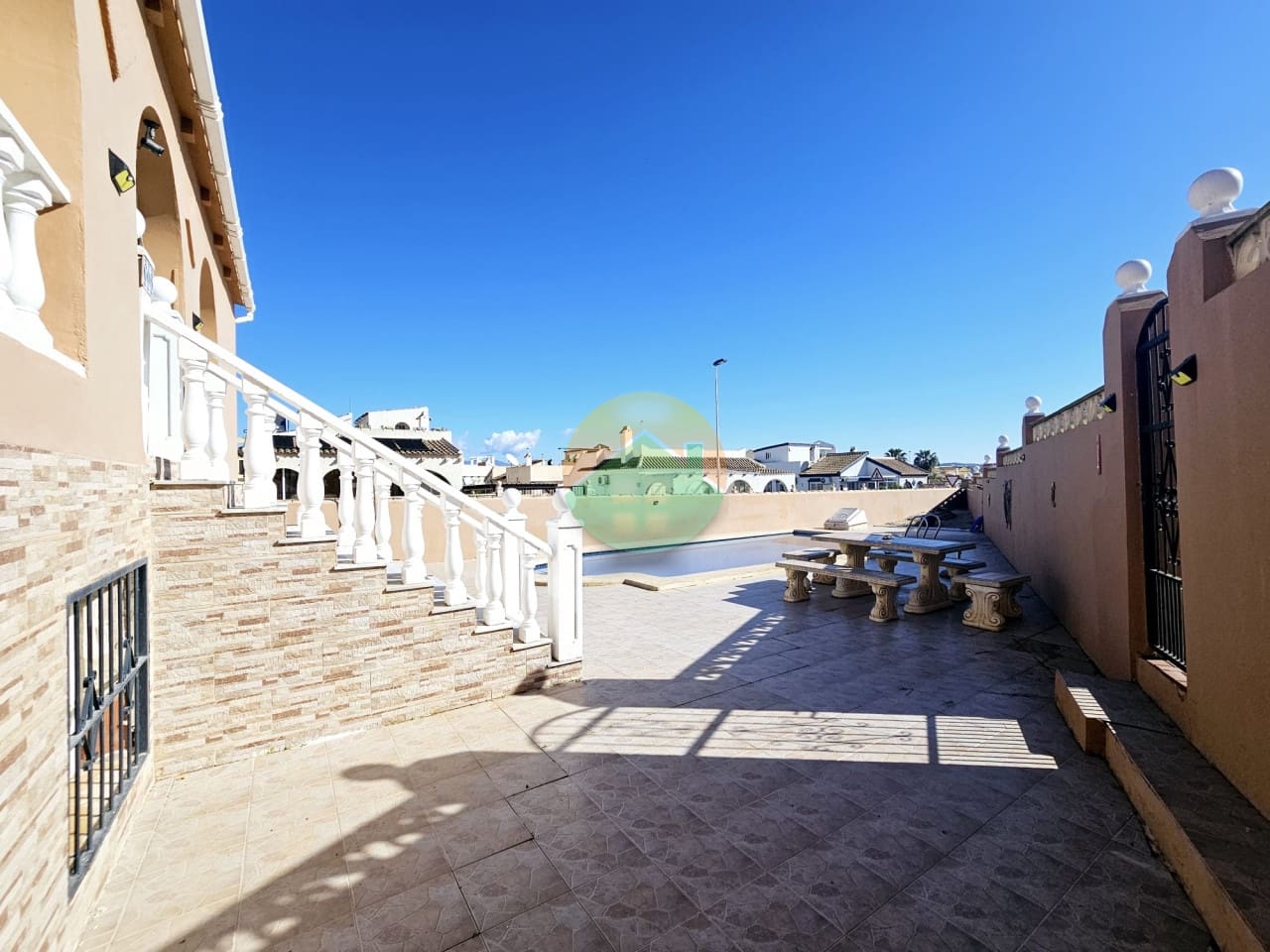 Chalet de 5 habitaciones en Camposol en venta con piscina - 229.995 € (Ref: 9665366)