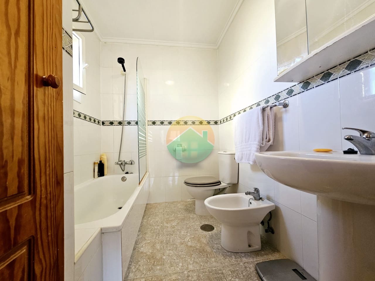 Chalet de 5 habitaciones en Camposol en venta con piscina - 229.995 € (Ref: 9665366)