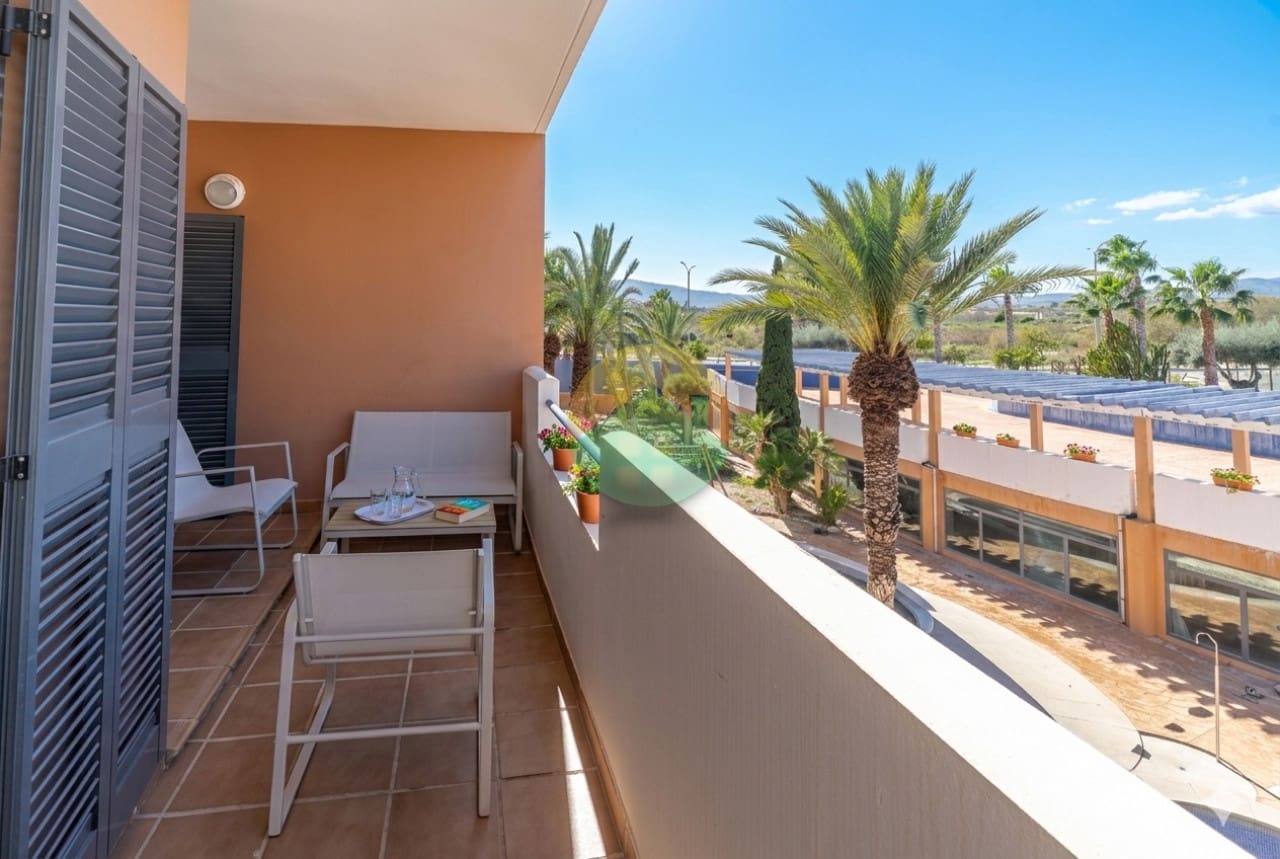 2 Zimmer Apartment zu verkaufen in Puerto del Rey mit Pool Garage - 160.000 € (Ref: 9669313)