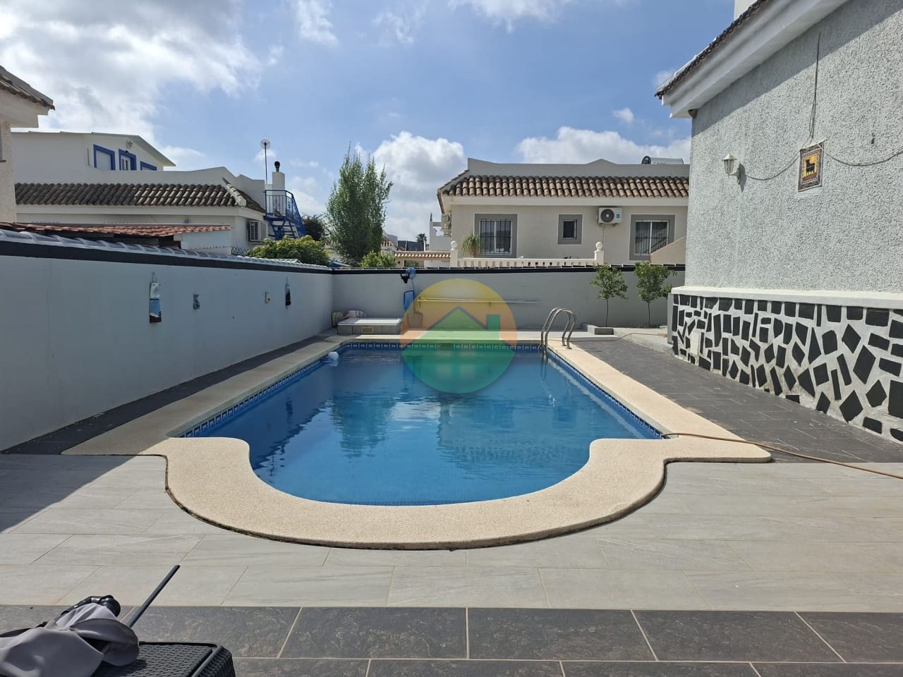 2 makuuhuone Huvila myytävänä paikassa Camposol mukana uima-altaan - 169 995 € (Ref: 9677863)