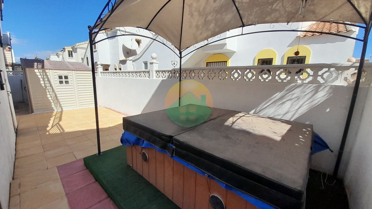 Chalet de 3 habitaciones en Camposol en venta - 169.995 € (Ref: 9679201)