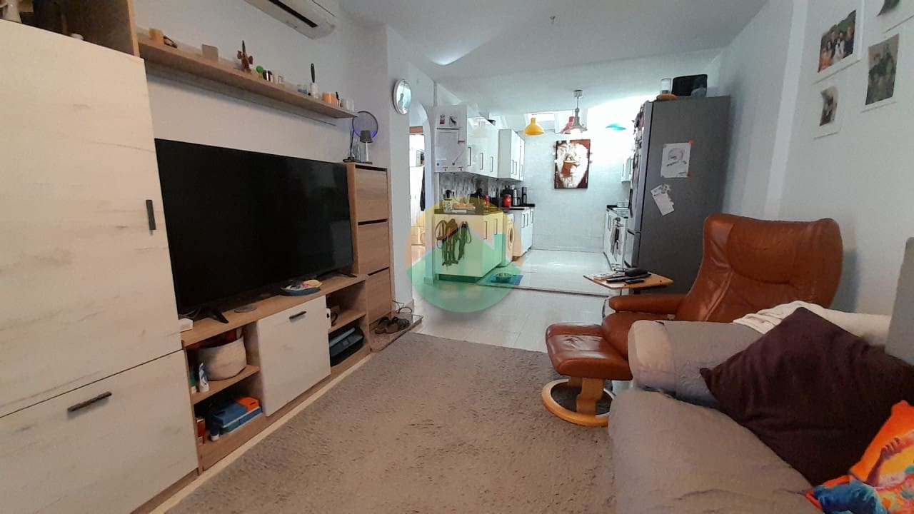 2 slaapkamer Halfvrijstaande villa te koop in Camposol met zwembad - € 149.995 (Ref: 9685555)