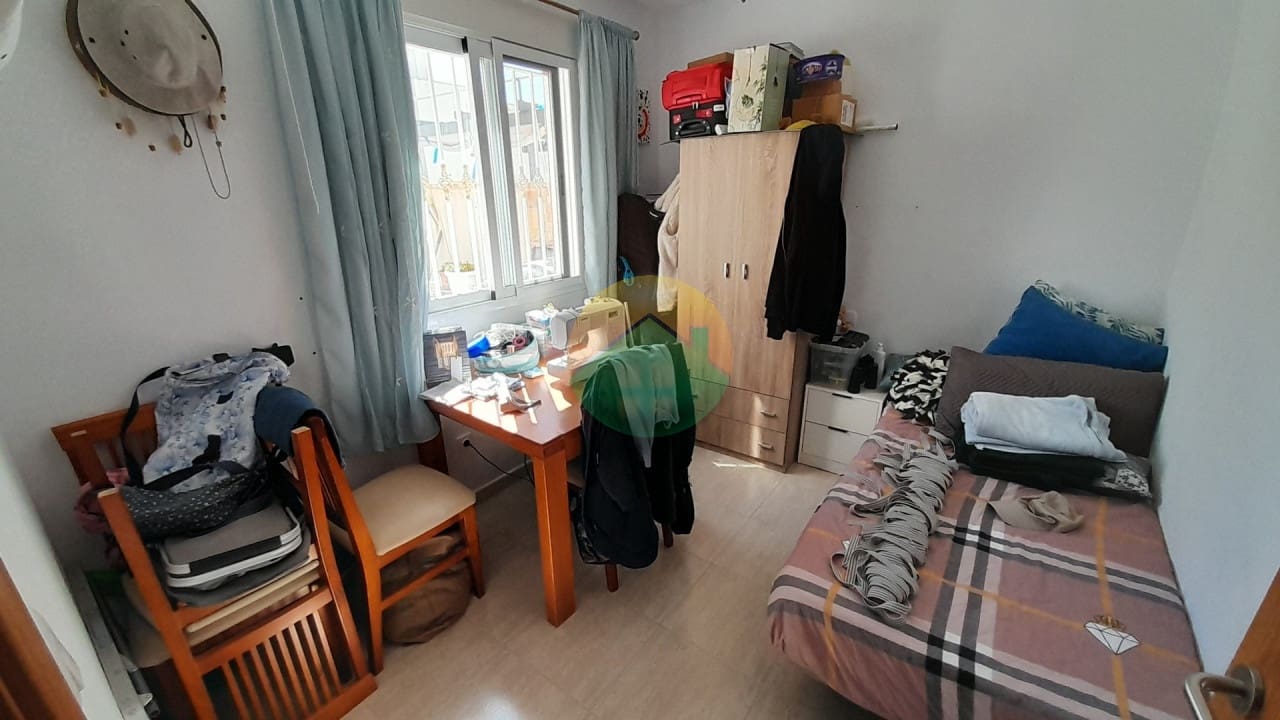 2 slaapkamer Halfvrijstaande villa te koop in Camposol met zwembad - € 149.995 (Ref: 9685555)