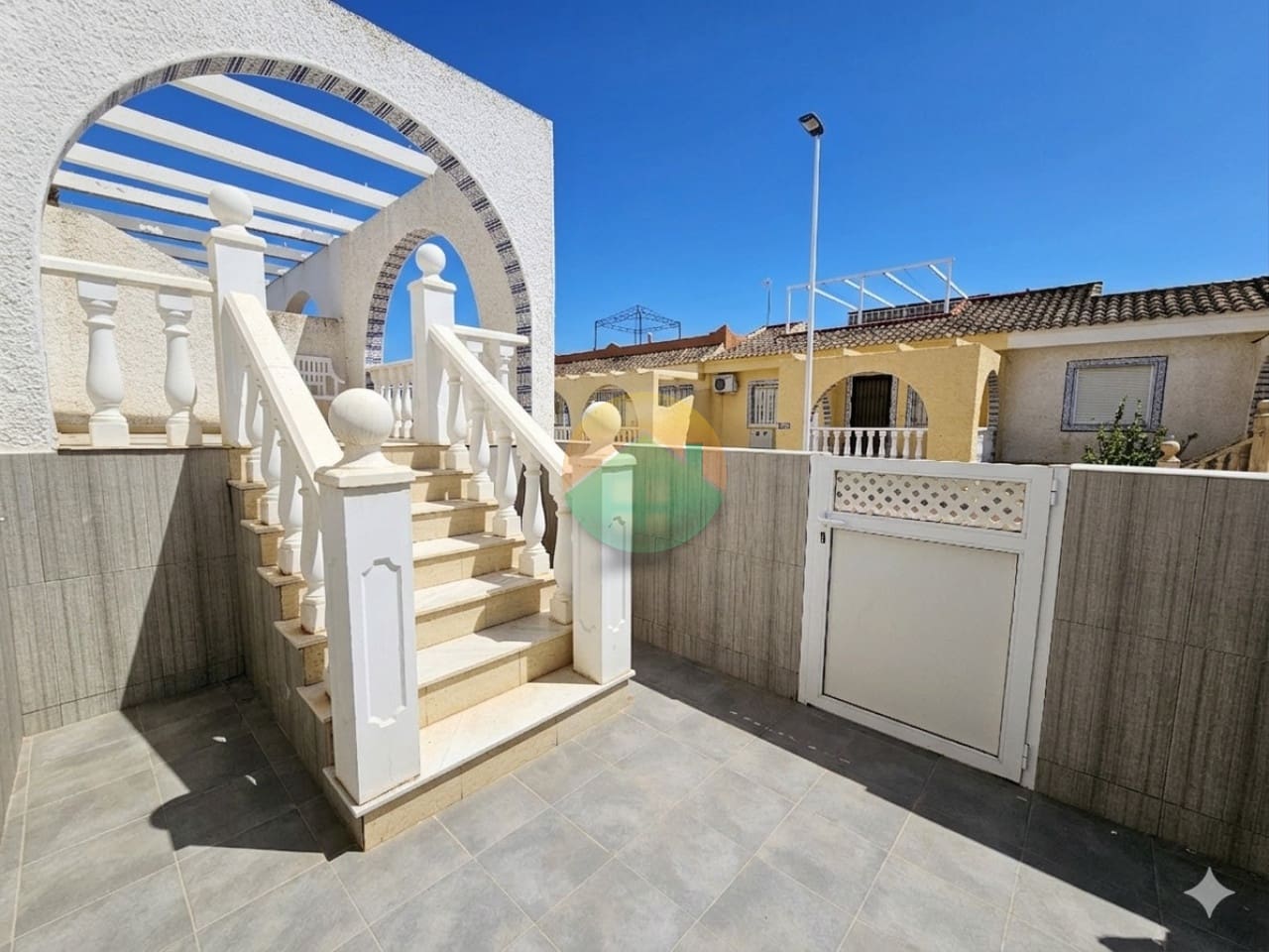 2 bedroom Terraced Villa for sale in Camposol - € 72,500 (Ref: 9699960)
