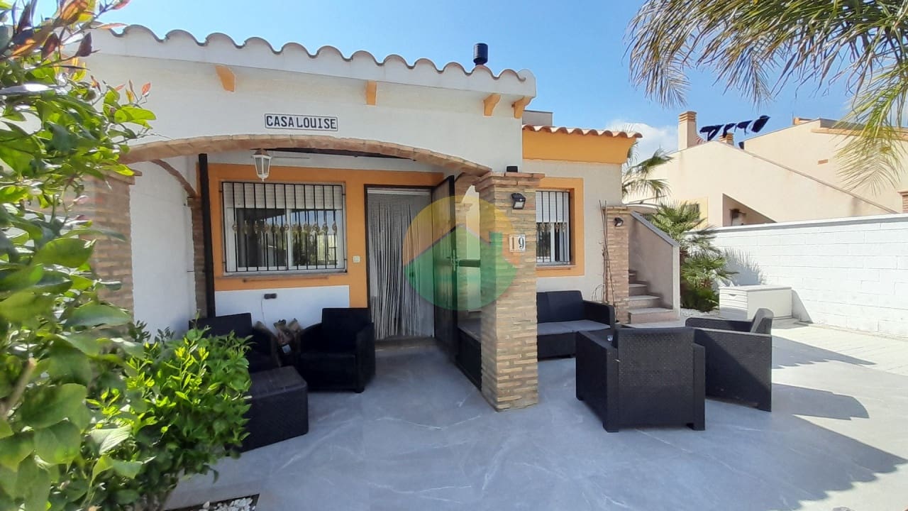 2 bedroom Semi-detached Villa for sale in Camposol with pool - € 134,995 (Ref: 9709048)