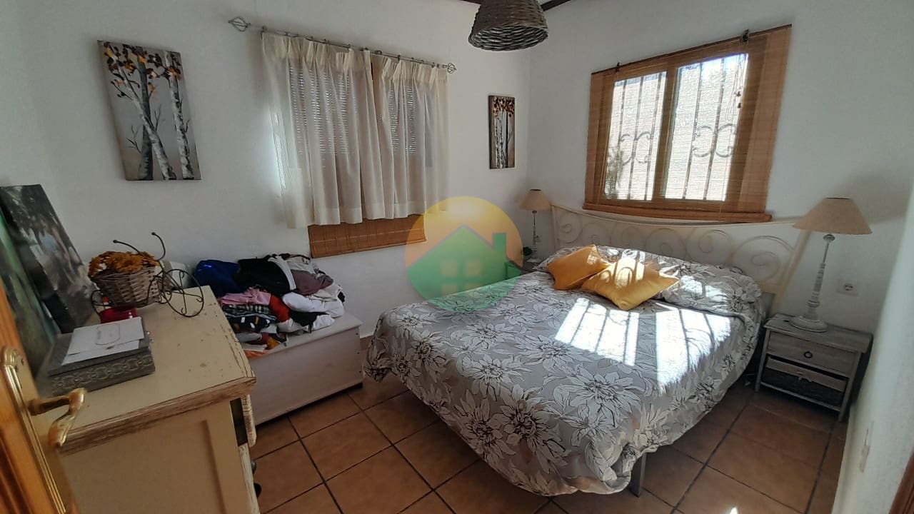 2 bedroom Finca/Country House for sale in Pastrana with pool - € 135,000 (Ref: 9720801)