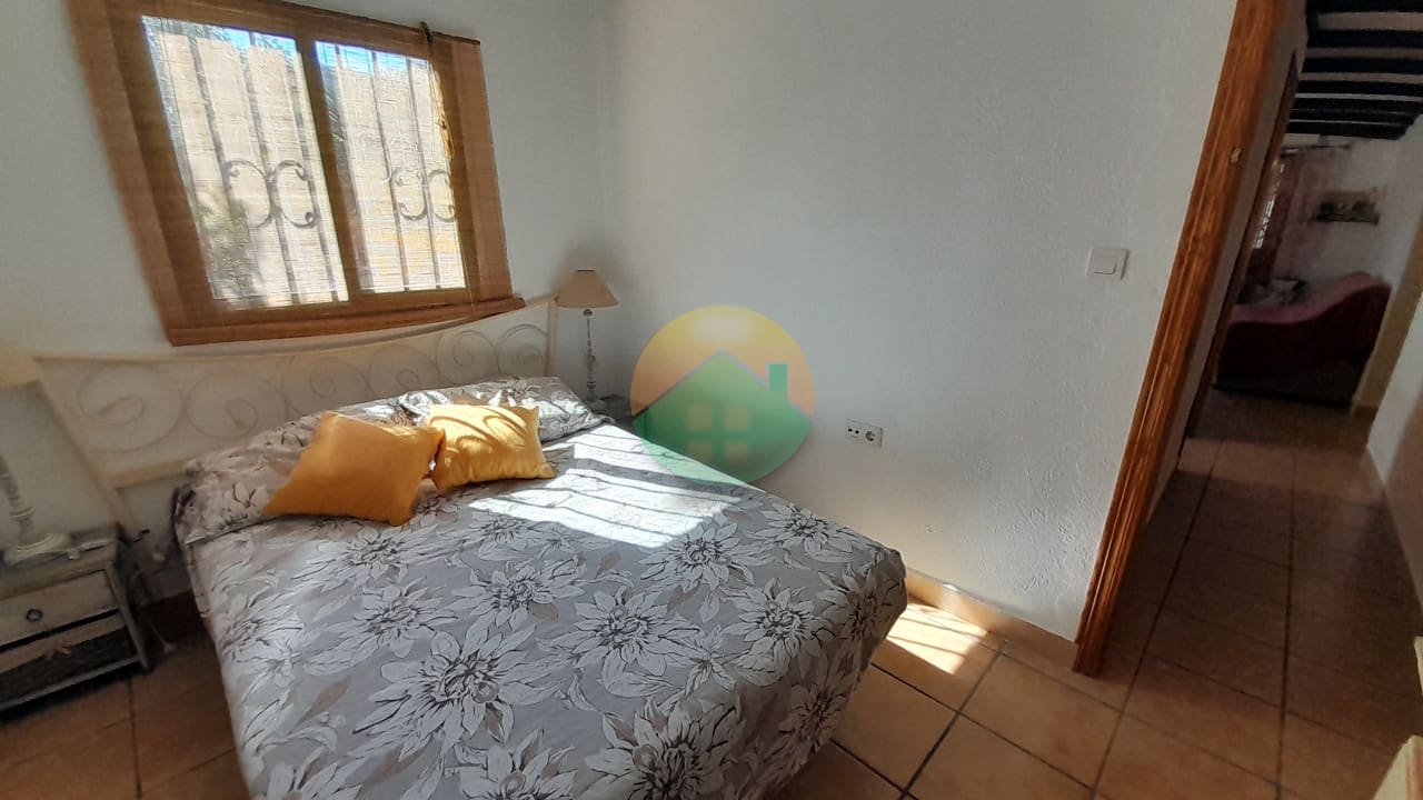 2 bedroom Finca/Country House for sale in Pastrana with pool - € 135,000 (Ref: 9720801)