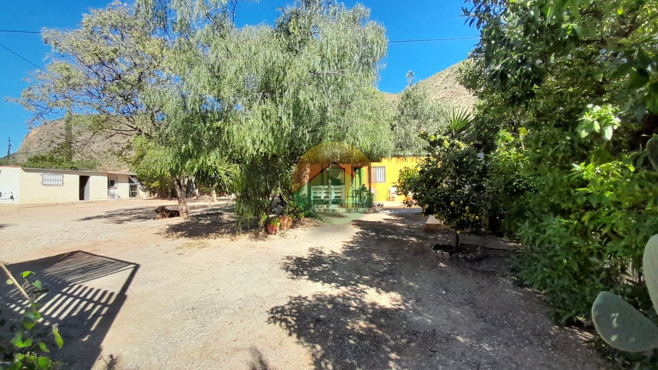 2 bedroom Finca/Country House for sale in Pastrana with pool - € 135,000 (Ref: 9720801)